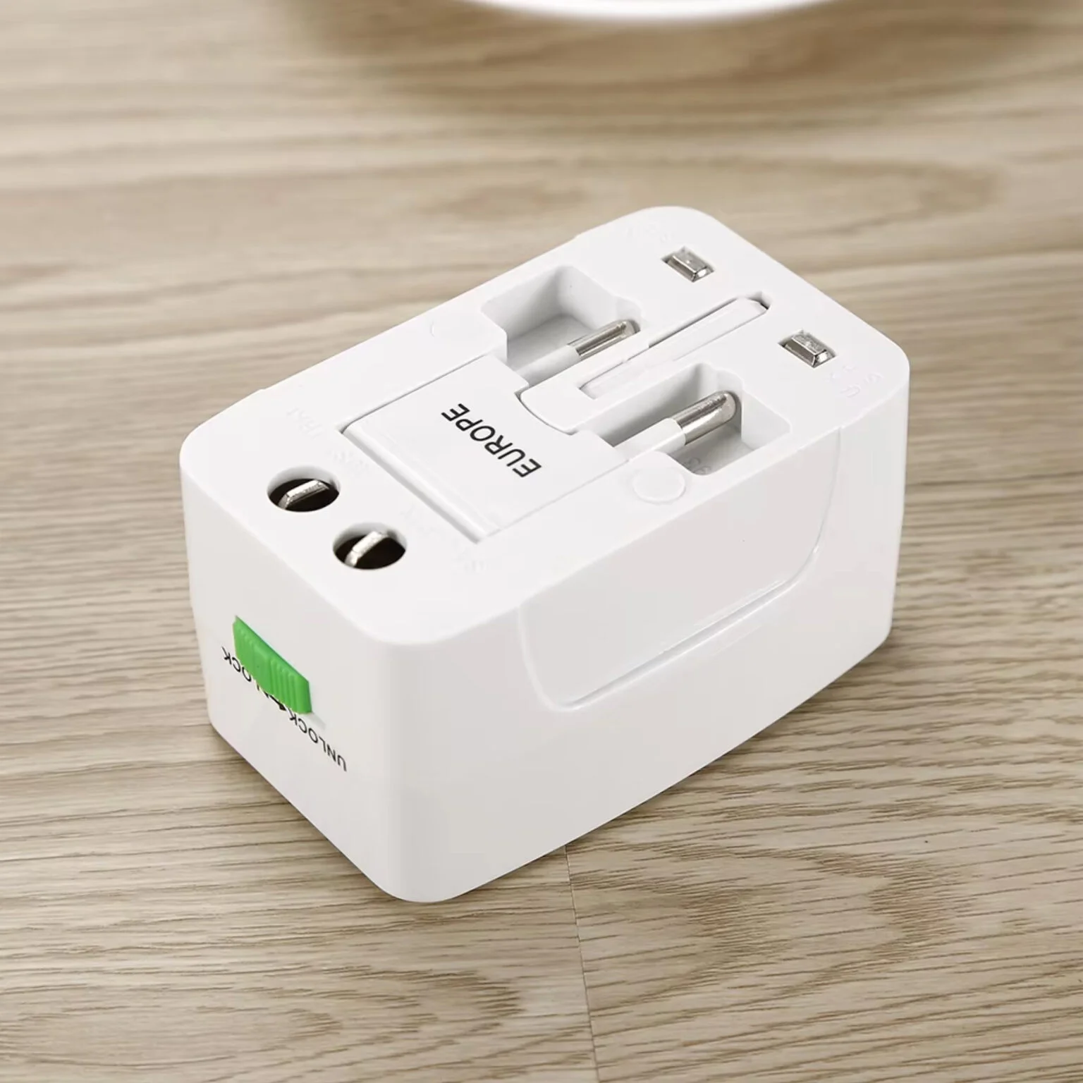 Universal Travel Adapter All-in-One International Power Socket Adapter 1